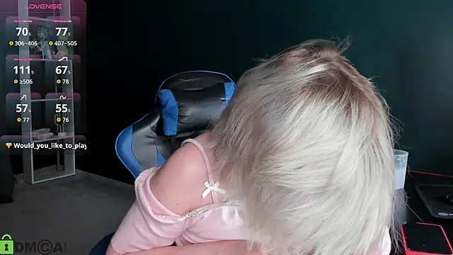 Sara_Robinson webcam