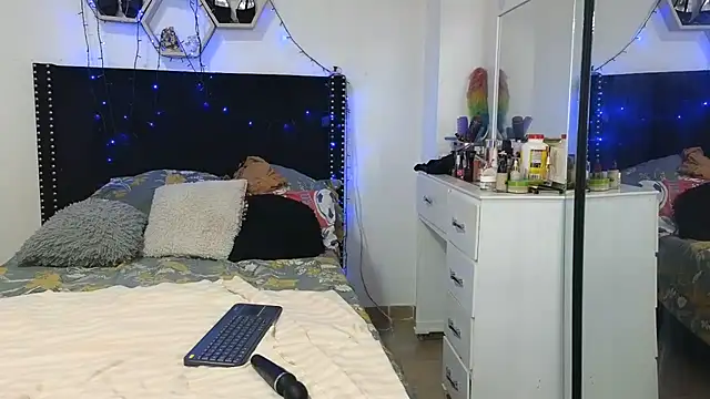 charlotte_077 webcam