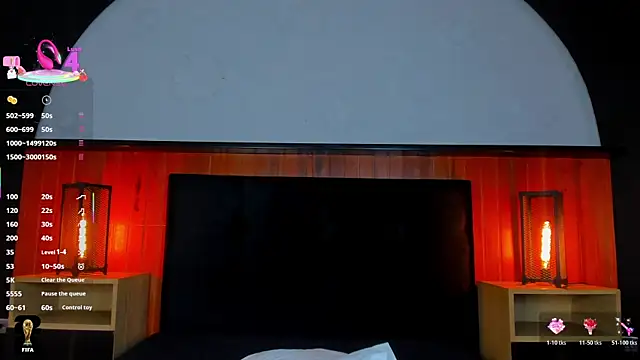 Leo_Savage_ webcam