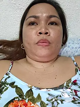 Sweetlorie_83 webcam