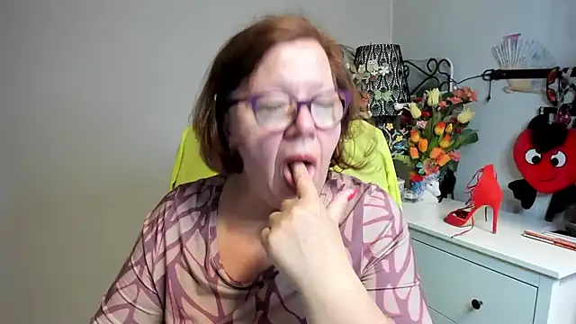 Watch Adelewildx live on EroticFlix - High definition streams