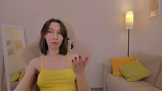 GoodGlamorGirl webcam