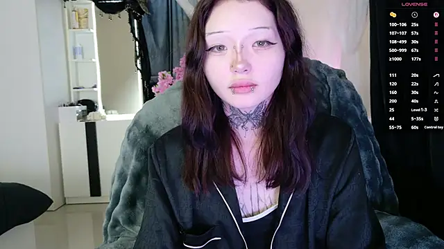 Lein_Bone live cam