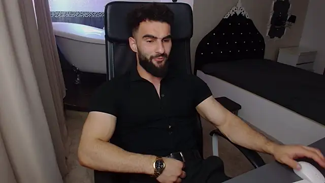micahlane - MicahLane's free webcam - UK Sex Cams