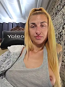 kylie_blck webcam