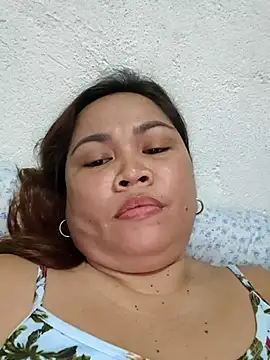 Sweetlorie_83 webcam