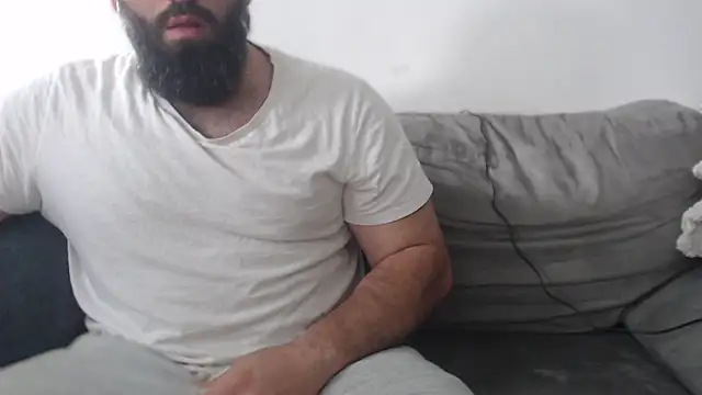 hugemachohandsome webcam