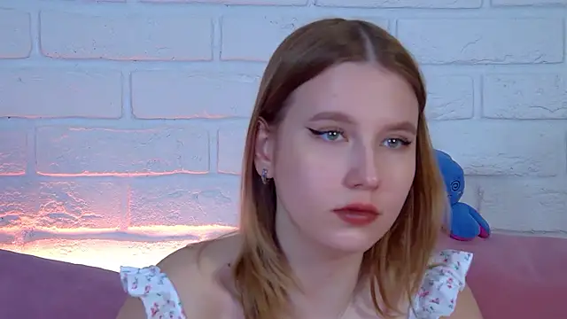 LiliLinn webcam