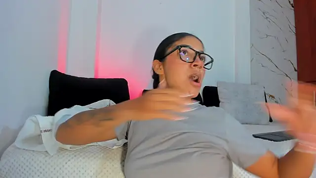 martina_roldam webcam
