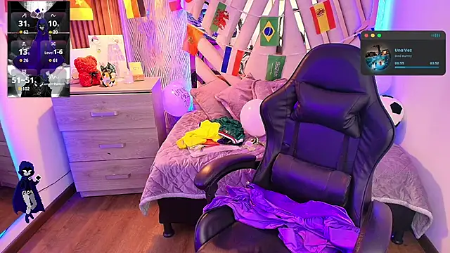 NyxAndria_1 webcam