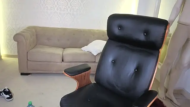 MaxKaiden webcam