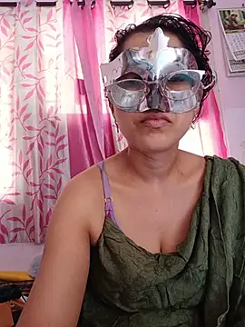 thanusi_2 webcam