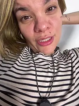 HeavenAylin webcam