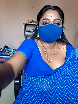 Queen_ilakiya webcam