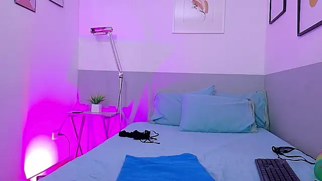 littleaprill webcam