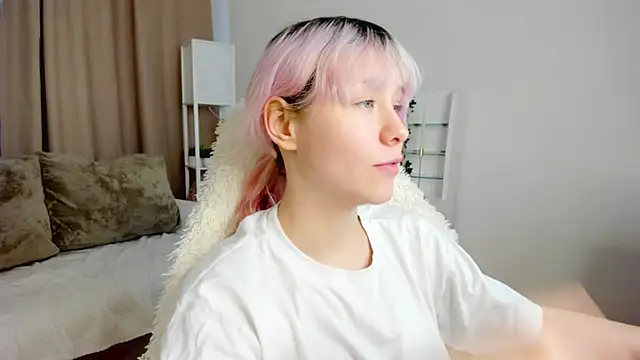 EmilyTrase webcam