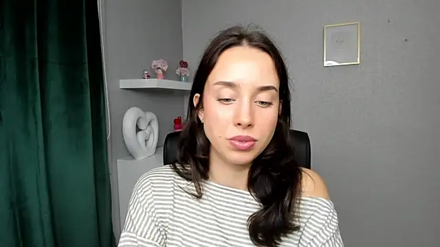 AdeleSolo webcam