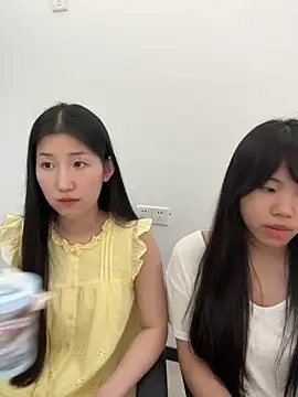 Mina_168 webcam