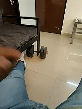 MrgigoloNCRRR9 webcam