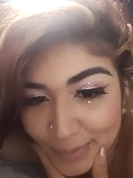 ZairaRoogue webcam
