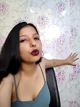 Queen_Rosyy webcam