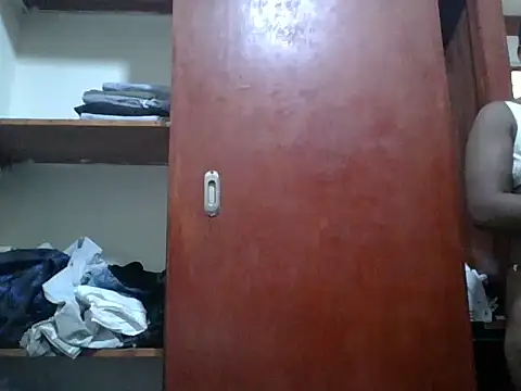 yummyyychocolate webcam