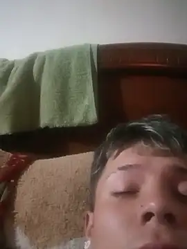 liam_hot77 webcam