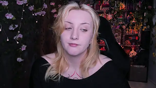 AsheLucker webcam