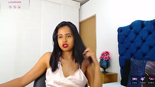 Lili666_ webcam