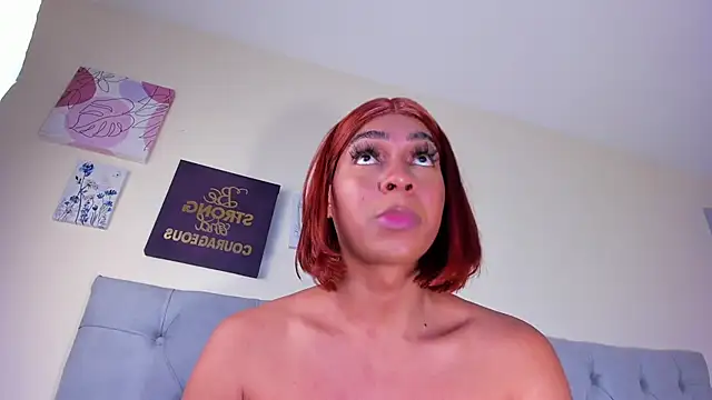 alyssa_dessire webcam