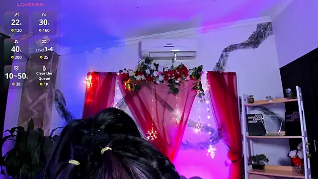 TifanyWhite_ webcam
