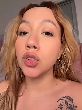 Rebe_ webcam