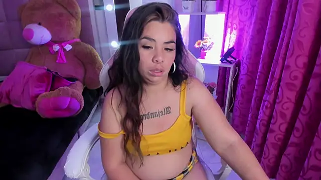 liany_taylor webcam