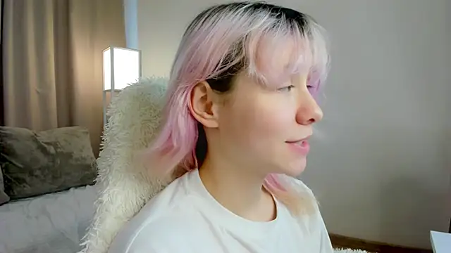 EmilyTrase webcam