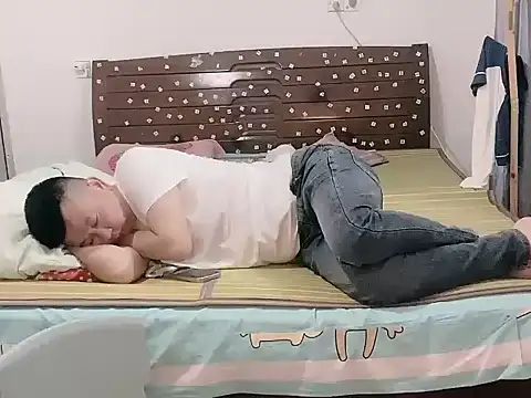 zzj_4718 webcam