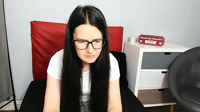 NadiaXlove webcam