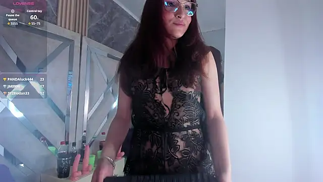leah_shainee webcam