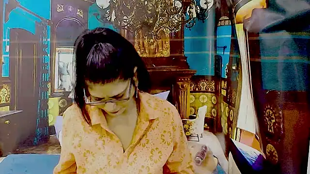 IndianAllure webcam
