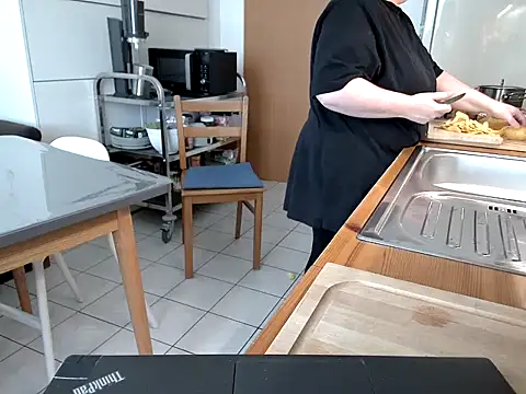 MarthaBriest webcam