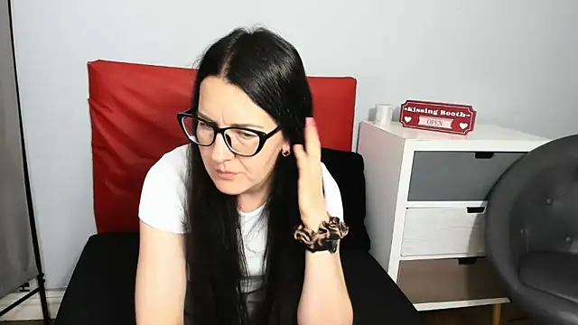 NadiaXlove webcam