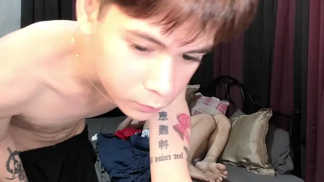 hotfreshdior webcam