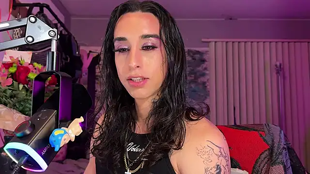 xoFrankie webcam