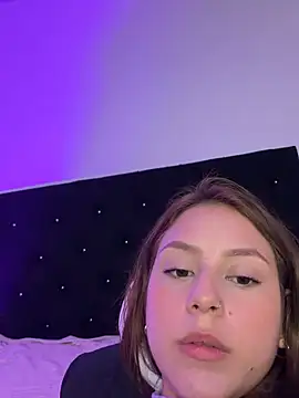 HayleyRoss_ webcam