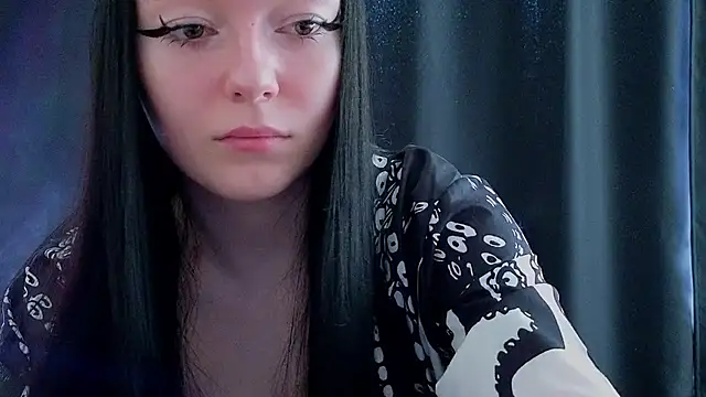 Naomi_Lanee webcam