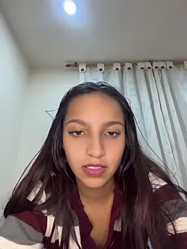 Watch Eve_Ritz live on EroticFlix - High definition streams