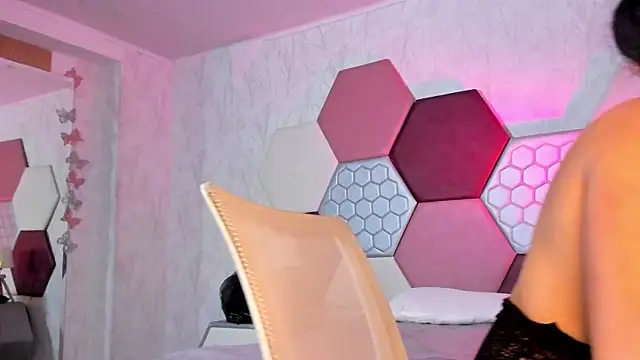 ArielleWilde webcam