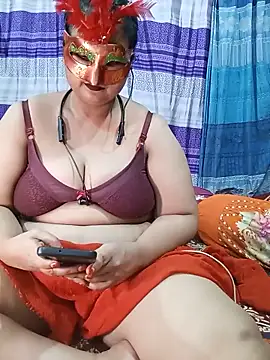 Tanisha-Chy webcam
