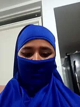 miakhalifa63 webcam