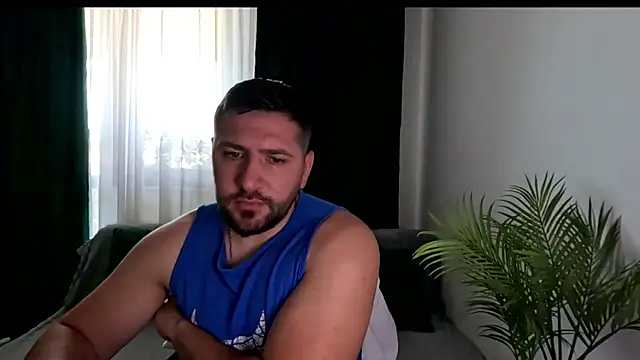 Gold_Alpha_Boy webcam