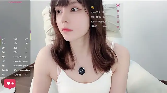 peachy_kiss webcam